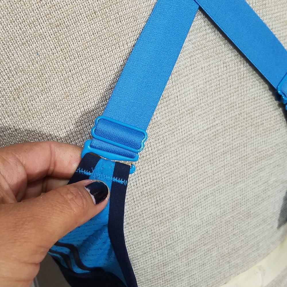 ADIDAS STRONGER DU3853 RACER SPORTS BRA TOP - Picture 10 of 12